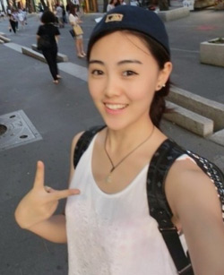 蔣洋洋 所報(bào)課程:韓語